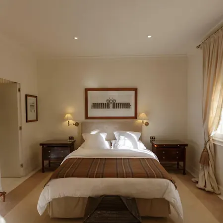 Sunset Luxe Retreat Villa *
